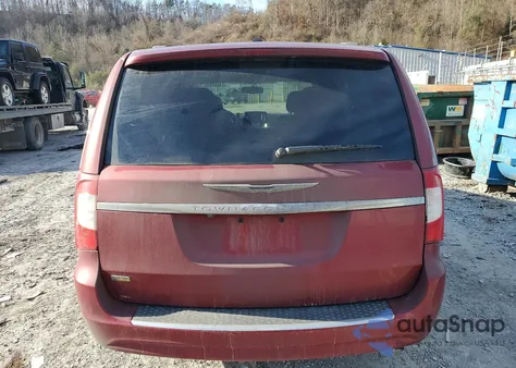 2016 Chrysler Town & Country Touring from USA, damaged, VIN 2C4RC1BG3GR287154